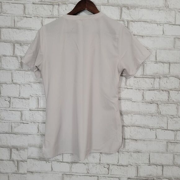 Carhartt scrub top - Picture 11 of 11